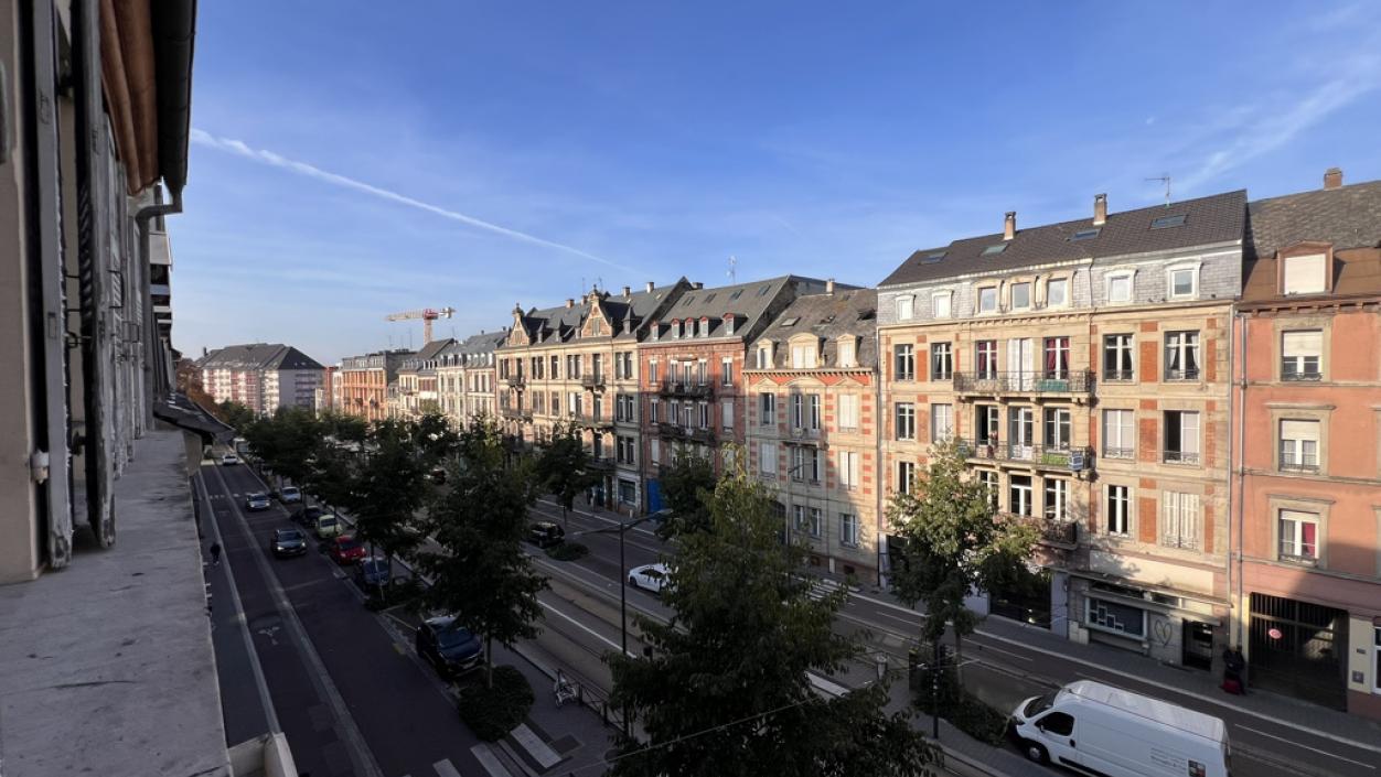 vue depuis fenêtre séjour gauche